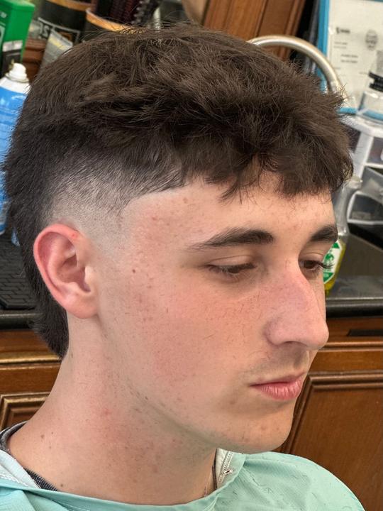 Textured fringe with taper